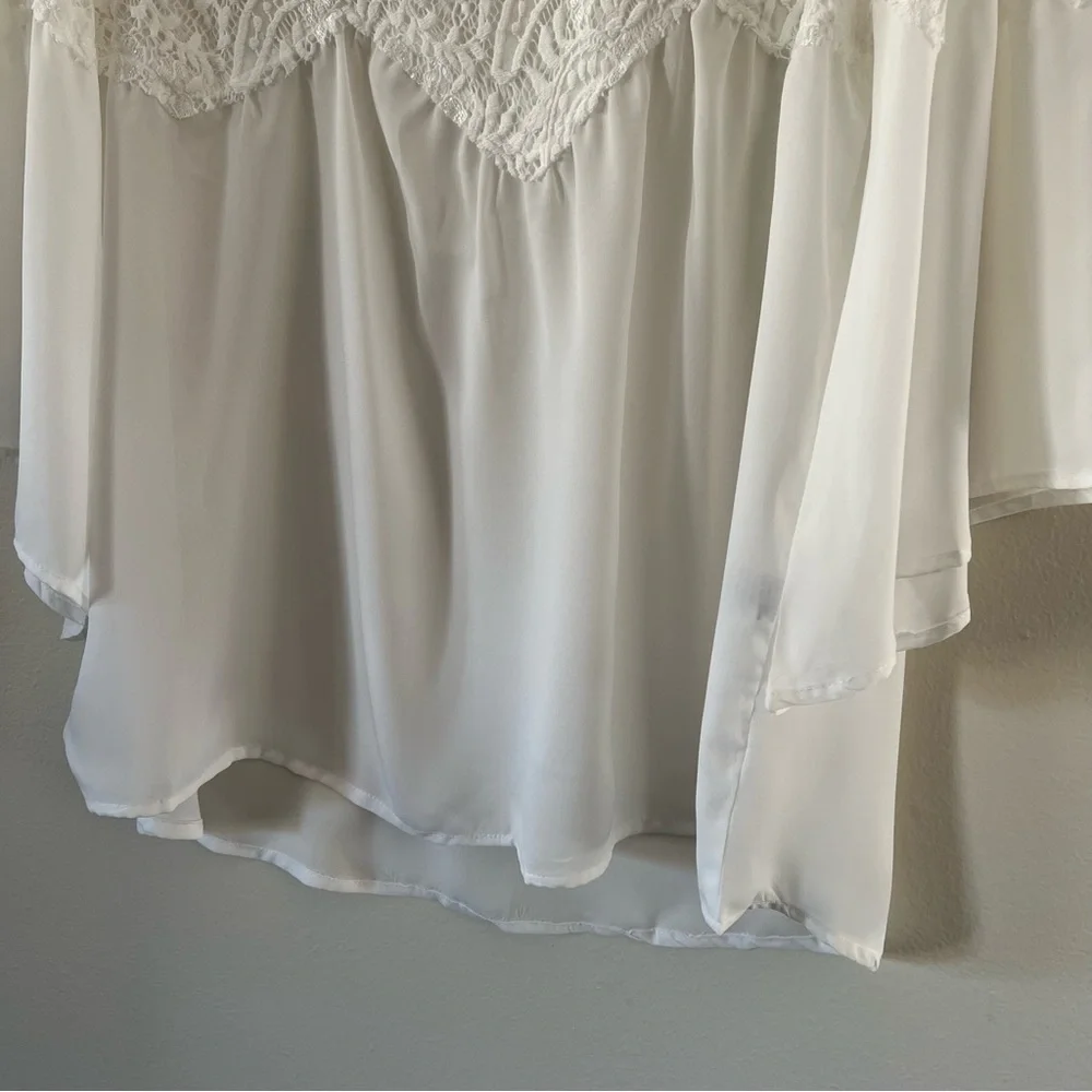 Mittoshop Chiffon Lace Top - Picture 4 of 9